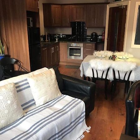 Centre Of Dingle Town - Luxury Holiday Apartment Ngoại thất bức ảnh